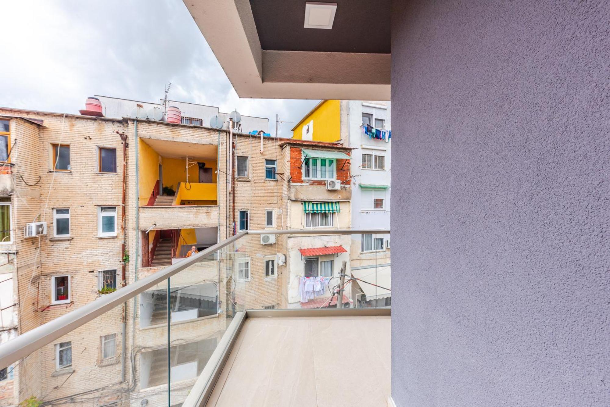 Mumba Apartments By Kondo Stays Tirana Eksteriør billede